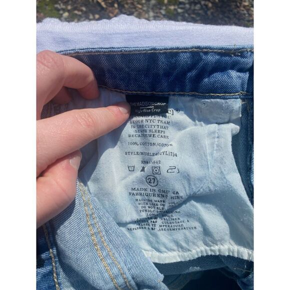 Blank NYC The Madison Crop Light Wash Tapered Jeans - Picture 10 of 10